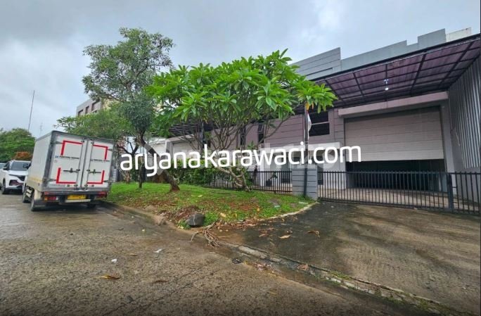 Rumah Hook 2 Lantai Siap Huni di Aryana Karawaci Tangerang